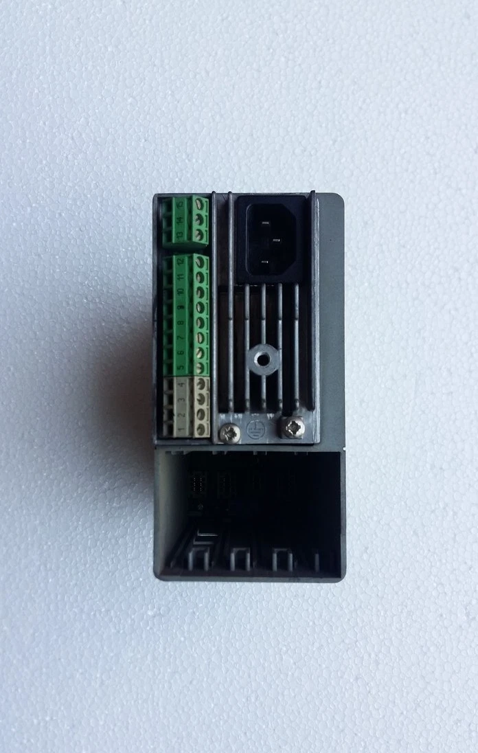 admin/uploads/uploads/siemens sipart water level compact controller_4.webp